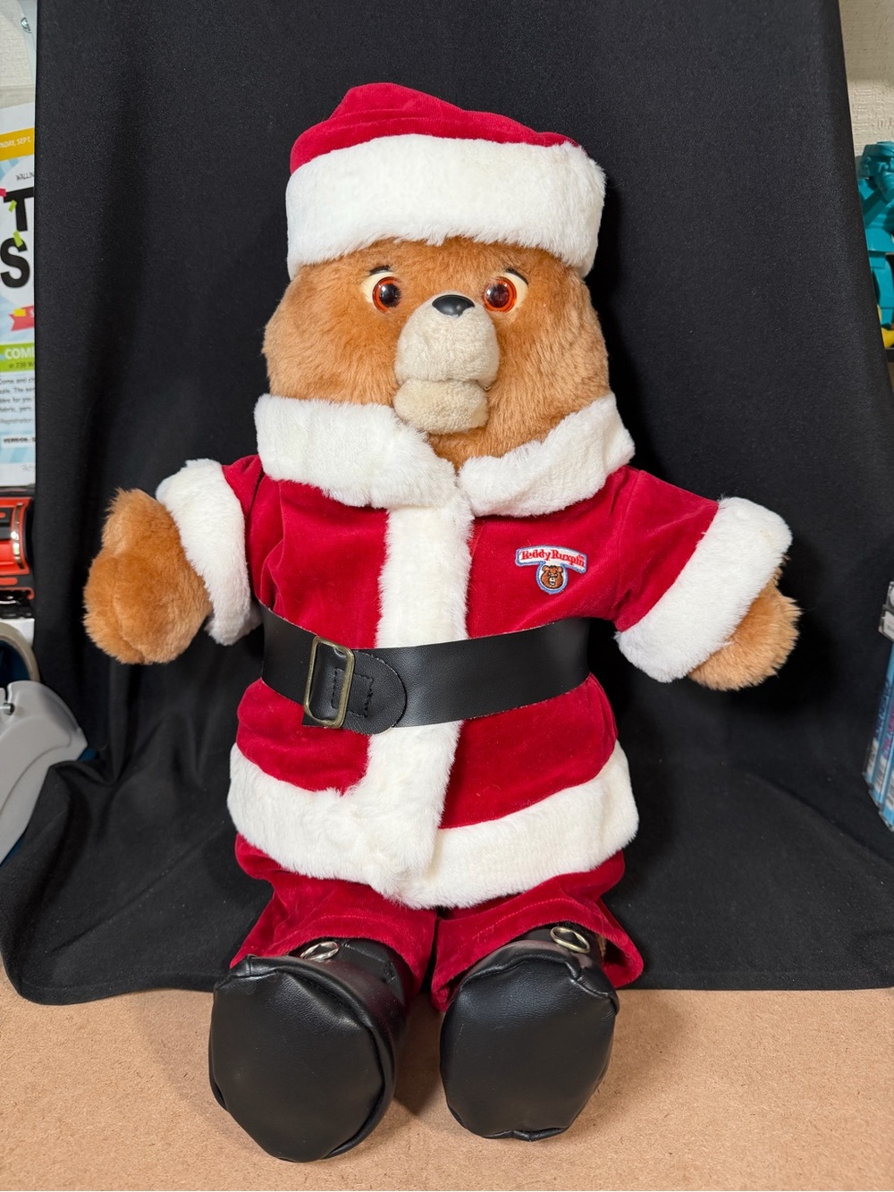 1985 World of Wonder Teddy Ruxpin w/ Cassette Santa Coat and Belt Broken Mouth